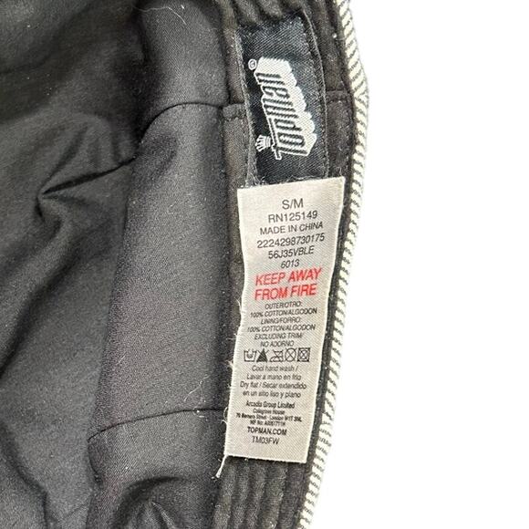 TopMan- Flat Bill Cap- no button- Small Med- pinstripe pattern- cotton preowned - Picture 6 of 6